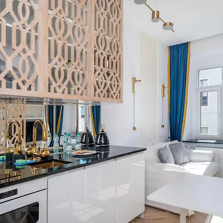 Piotrkowska Prestige By Bookinghost * Łódź